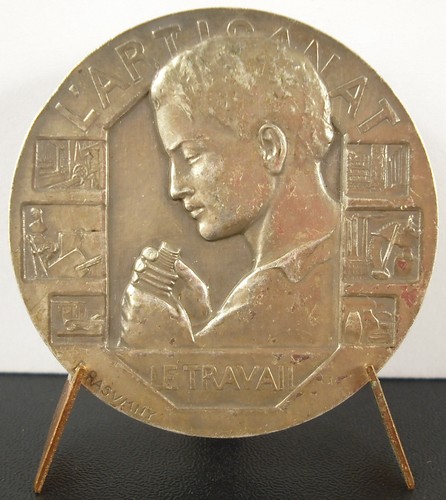 Médaille mérite - médaille,