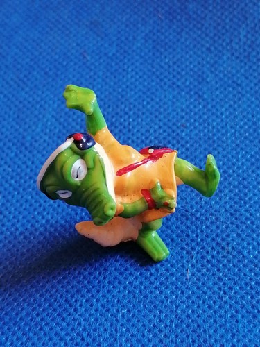 Figurine kinder crocodile - figurine,
