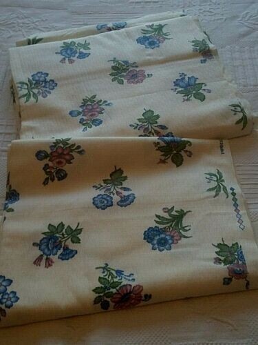 Trois grands coupons tissu - grands,
