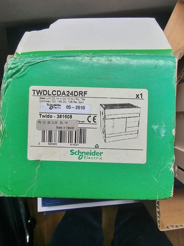 Schneider twdlcda24drf twido - schneider,