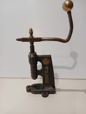 Belle presse de cordonnier (riveteuse) Marque DAUDE  N°11