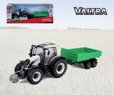 Valtra Tracteur avec remorque