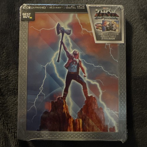 Thor love and thunder - love,