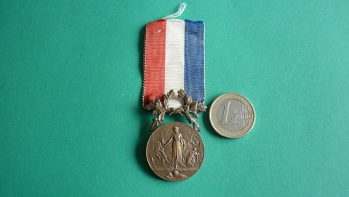 Ancienne medaille bronze - bronze, /