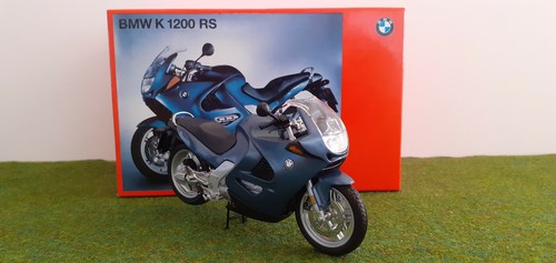 Moto bmw 1200 bleu - rs, au