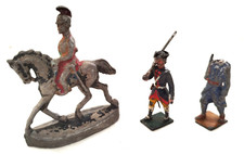 lot 3 soldats plomb Britains