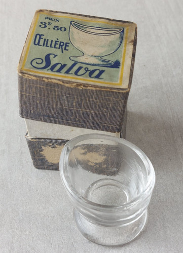 Ancien rince oeil oeillère - /,
