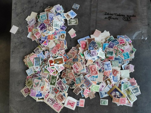 Vrac monde lot 2000 differents - vrac,