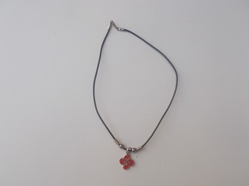 Pendentif basque - pendentif,