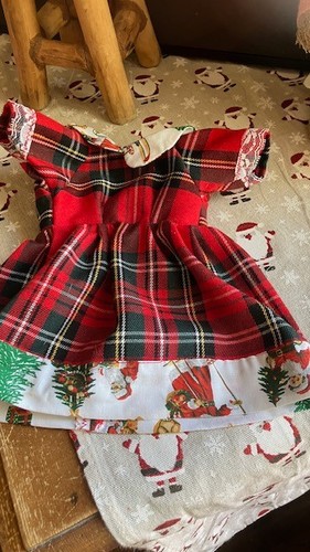 Robe neuve pour poupee - robe,