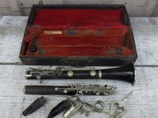trés ancienne clarinette EXCELSIOR COUESNON PARIS + écrin de transport  XIXème