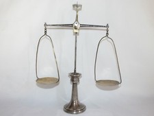 11E10 BALANCE DE PRÉCISION