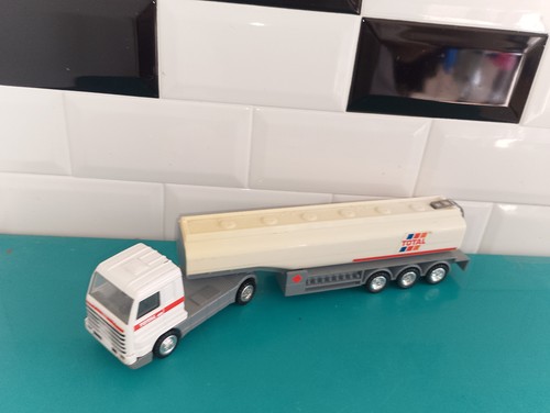 0609266 camion citerne - , pub