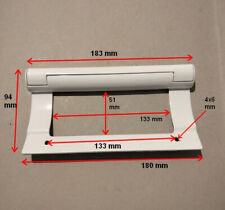 211.025 Poignée métal blanc