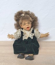 Poupée d'artiste poupée