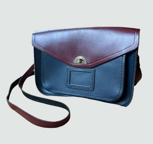 The cambridge satchel company - cambridge,