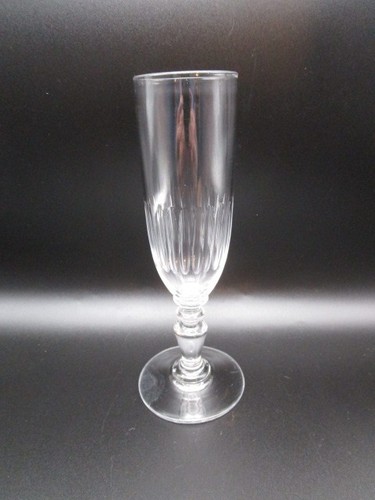 Flute champagne ancienne - a,