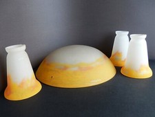 CROISMARE, VERRERIES DE LUSTRE EN VERRE NUAGE signé G.V. de CROISMARE