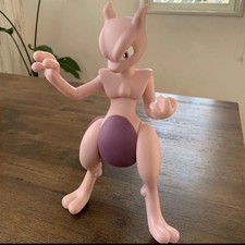 Takara Tomy Mega Mewtwo X