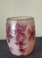 LEGRAS, très joli vase en verre givré, décor floral dégagé à l'acide