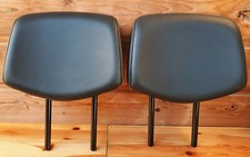 2 appuie-tête siege avant