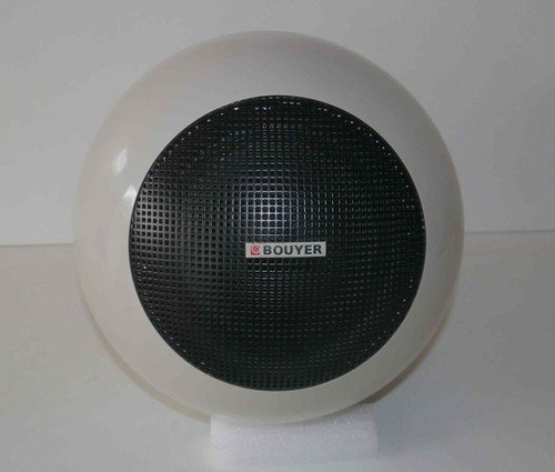 Enceinte professionnelle - x,