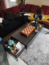 Table basse de salon bois à tiroir, vitrée