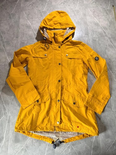 Imperméable capuche - à,