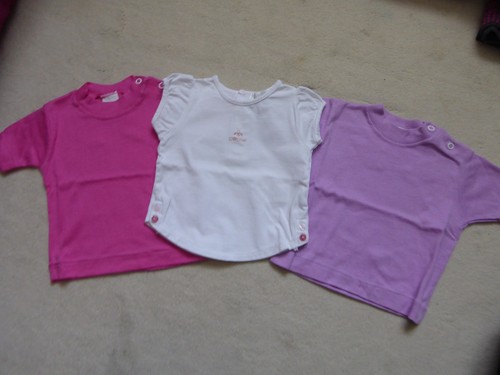 Lot shirts 1 jean - +, bébé