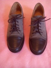 * PRIX CONSEILLÉ 85 £ Bottes