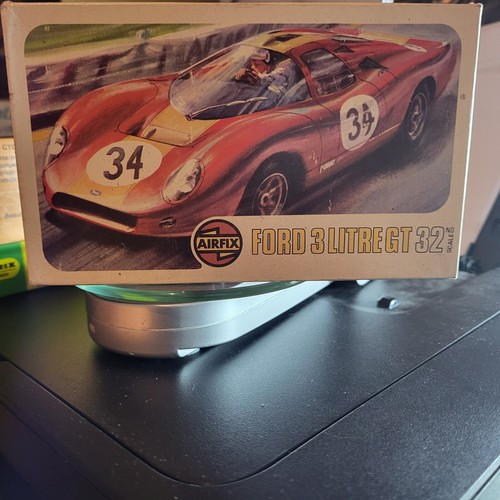 Kit airfix ford 3 - 1, 32