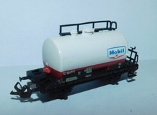 BTTB ZEUKE 1/120e TT réf 4411 . WAGON CITERNE CARBURANT MOBIL PETROLE HUILE