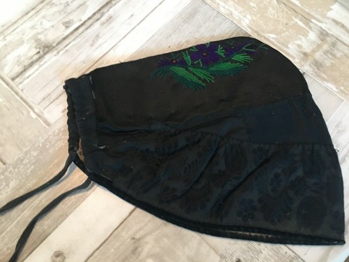 Ancien bonnet coiffe - de,