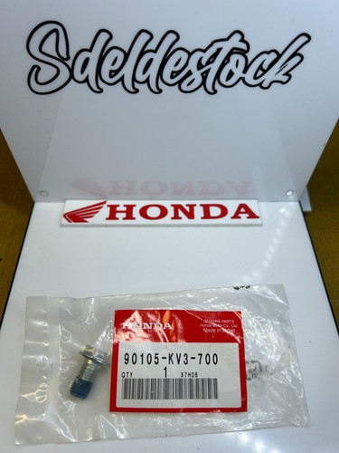 Boulon 10x30 honda - 1,