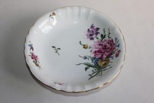 Coupe en porcelaine de Limoges, L. BERNARDAUD, décor fleur rose