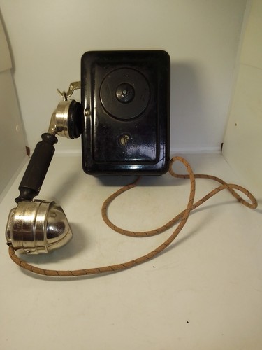 Ancien telephone mural - ancien,