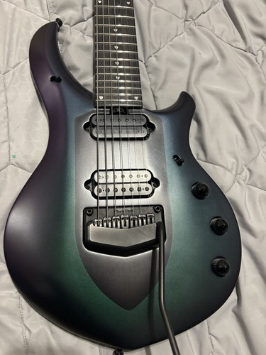 Ernie ball music man john - ernie,