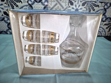 VINTAGE SERVICE A LIQUEUR -