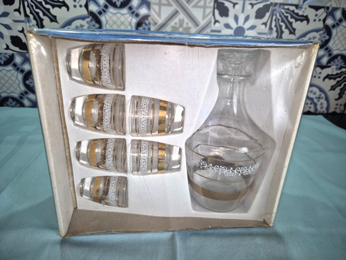 Vintage service liqueur - vintage,