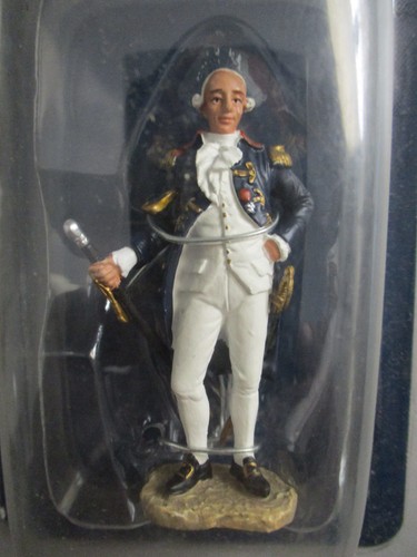Figurine hachette amiral - 1/32,