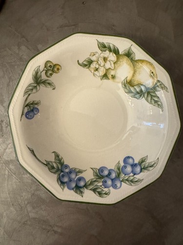 Assiette creuse de - 8,