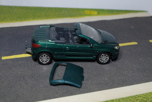 Peugeot 207 verte toit - cc,