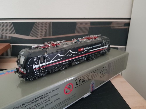 Models 17 119 dc - -,