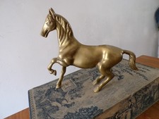 Statuette de cheval en laiton