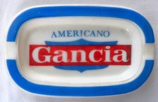 Cendrier en porcelaine