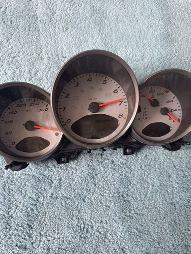 Compteur vitesse porsche - de,