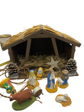 OLD CHRISTMAS CRIB YEAR 50