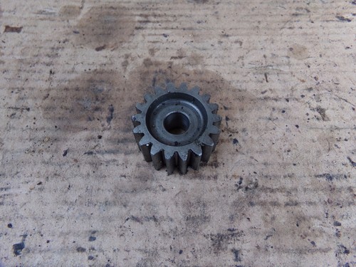 Pignon suzuki 650 xf - pignon,