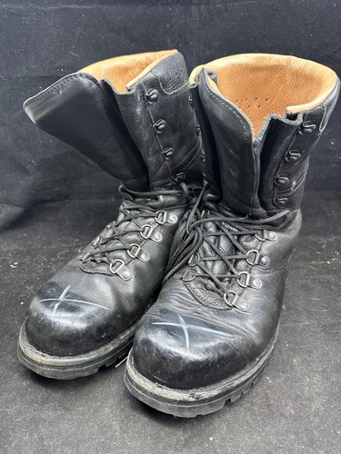 Bottes combat cuir - de, en