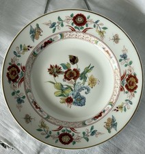 ASSIETTE CREUSE  EN PORCELAINE